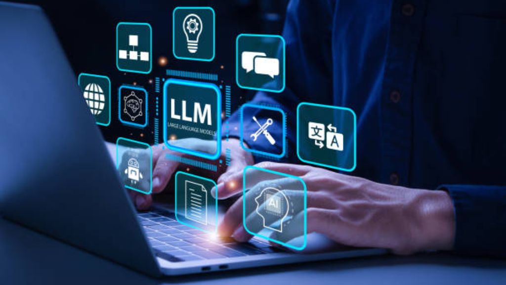 Công nghệ cốt lõi & hoạt động của Chatbot AI Woni